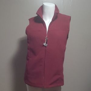 🆕️ Ladies Zipper Fleece Vest NWT Burgundy Sz S